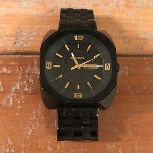 DIESEL Oversized Black & Gold Watch!